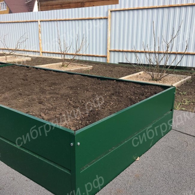 Высокие грядки с односторонним полимерным покрытием (высота 34см) в Красноярске Высокие грядки с односторонним полимерным покрытием (высота 34см) в Красноярске