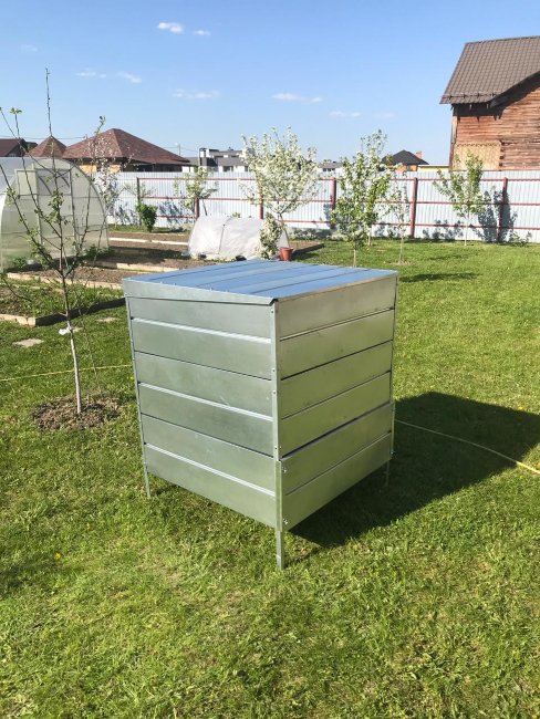 Крышка для компостера оцинкованная 1х1м в Красноярске